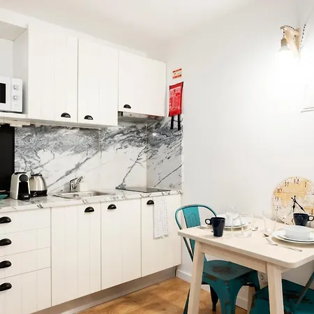 Beautiful Studio,sleeps2 Nr Santa Maria De Belem Lisboa